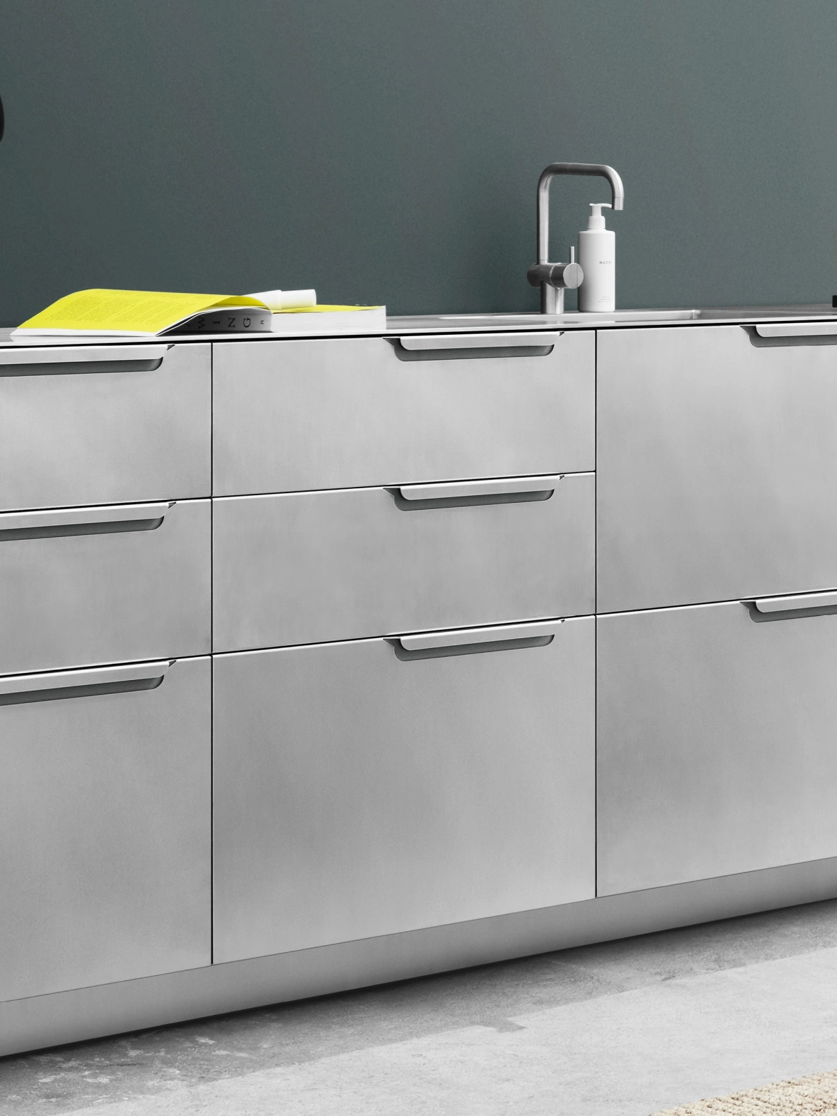Reform Fold – Aluminium