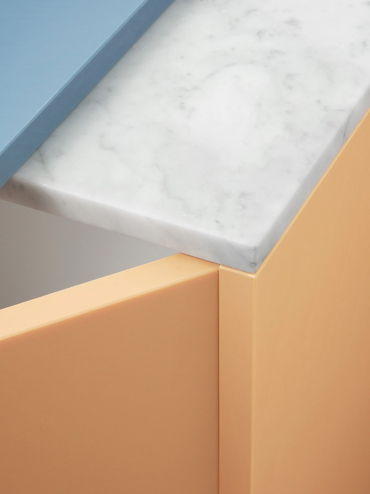 Countertop in natural stone
