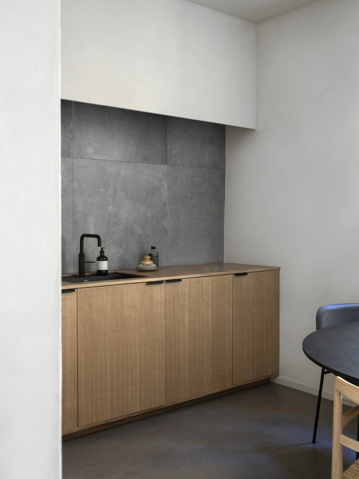 Cuisine en chêne dans Norm Architects Studio