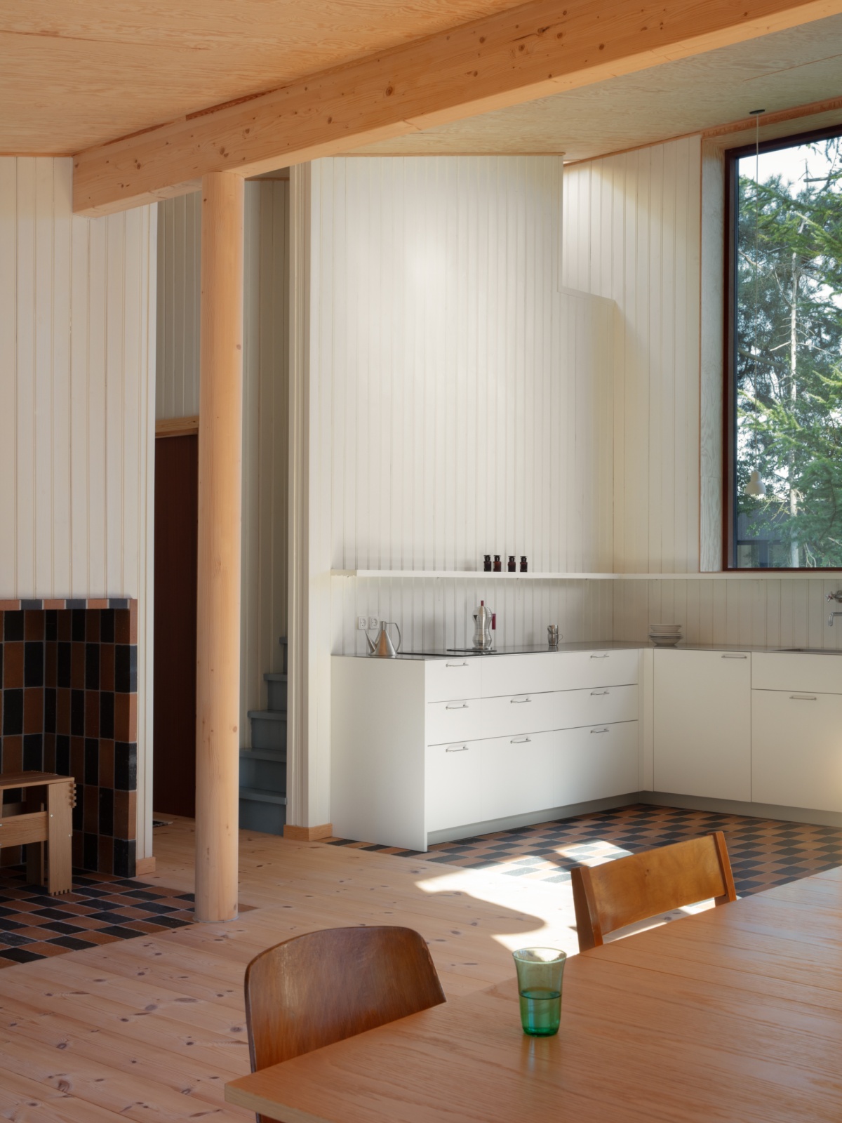 A summer home designed around light, landscape, and living