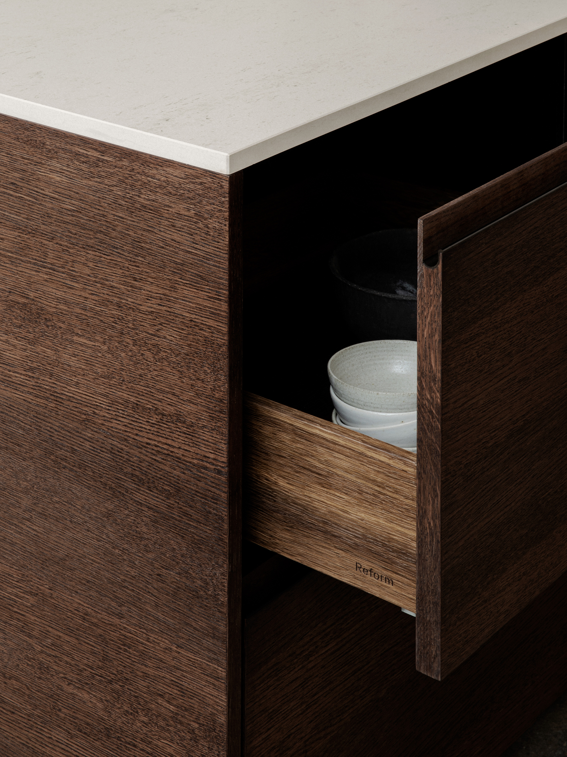 Lys Dekton bordplade
