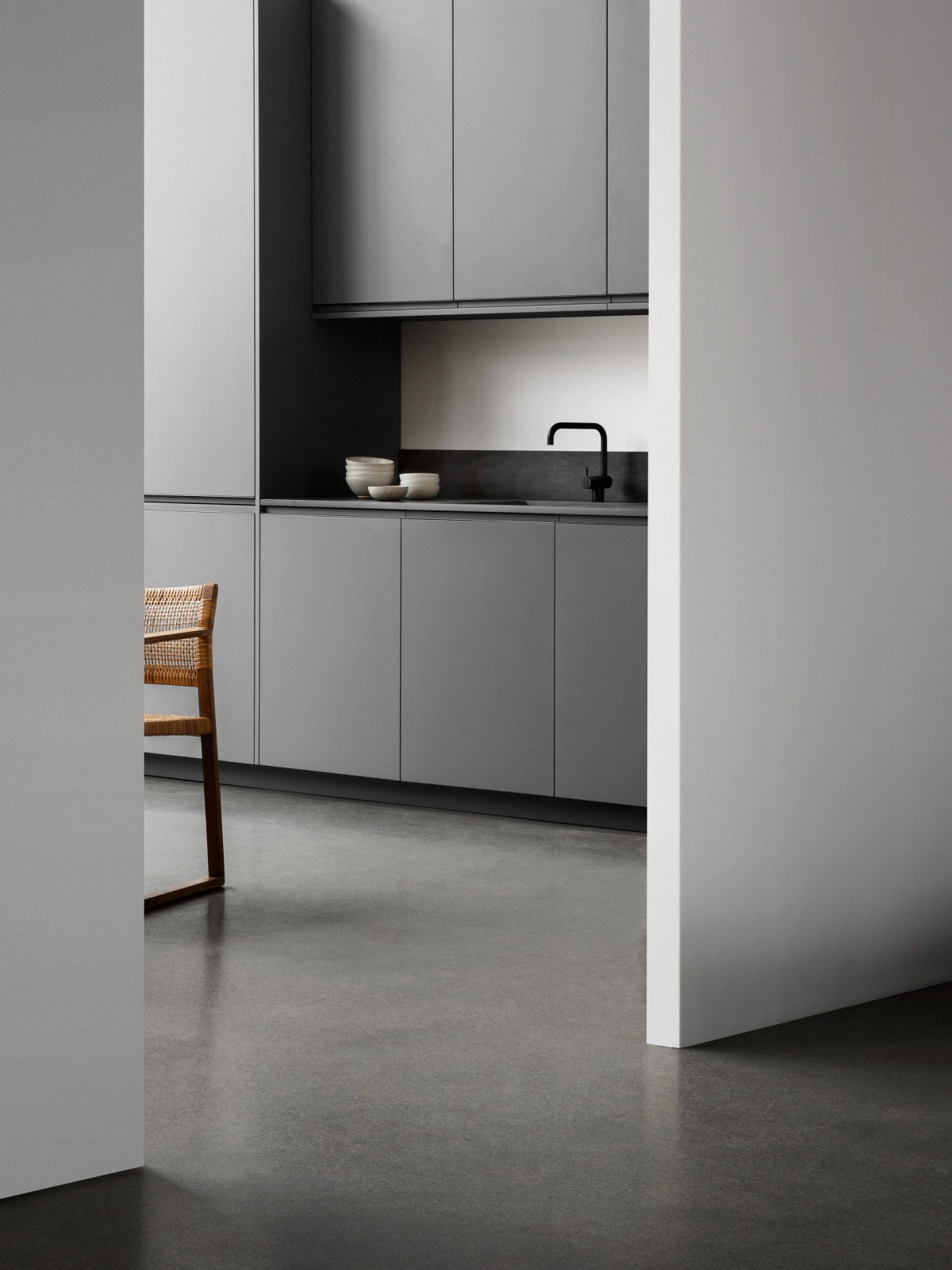 PROFILE kitchen with painted fronts