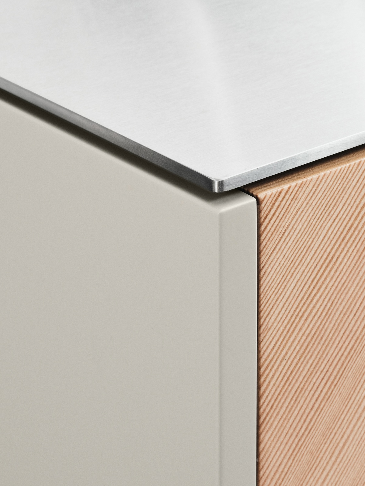 Stainless steel countertop