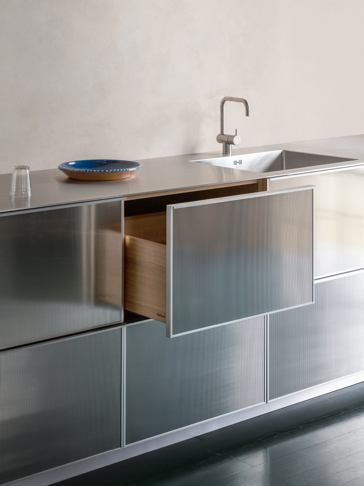 REFLECT Küche aus Metall