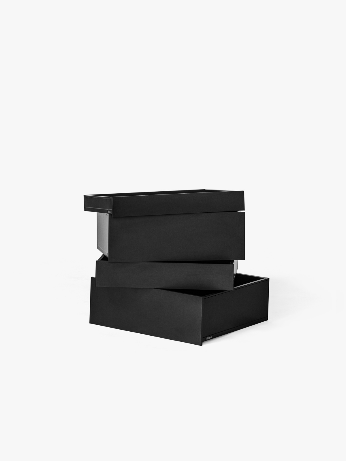 Drawers in steel