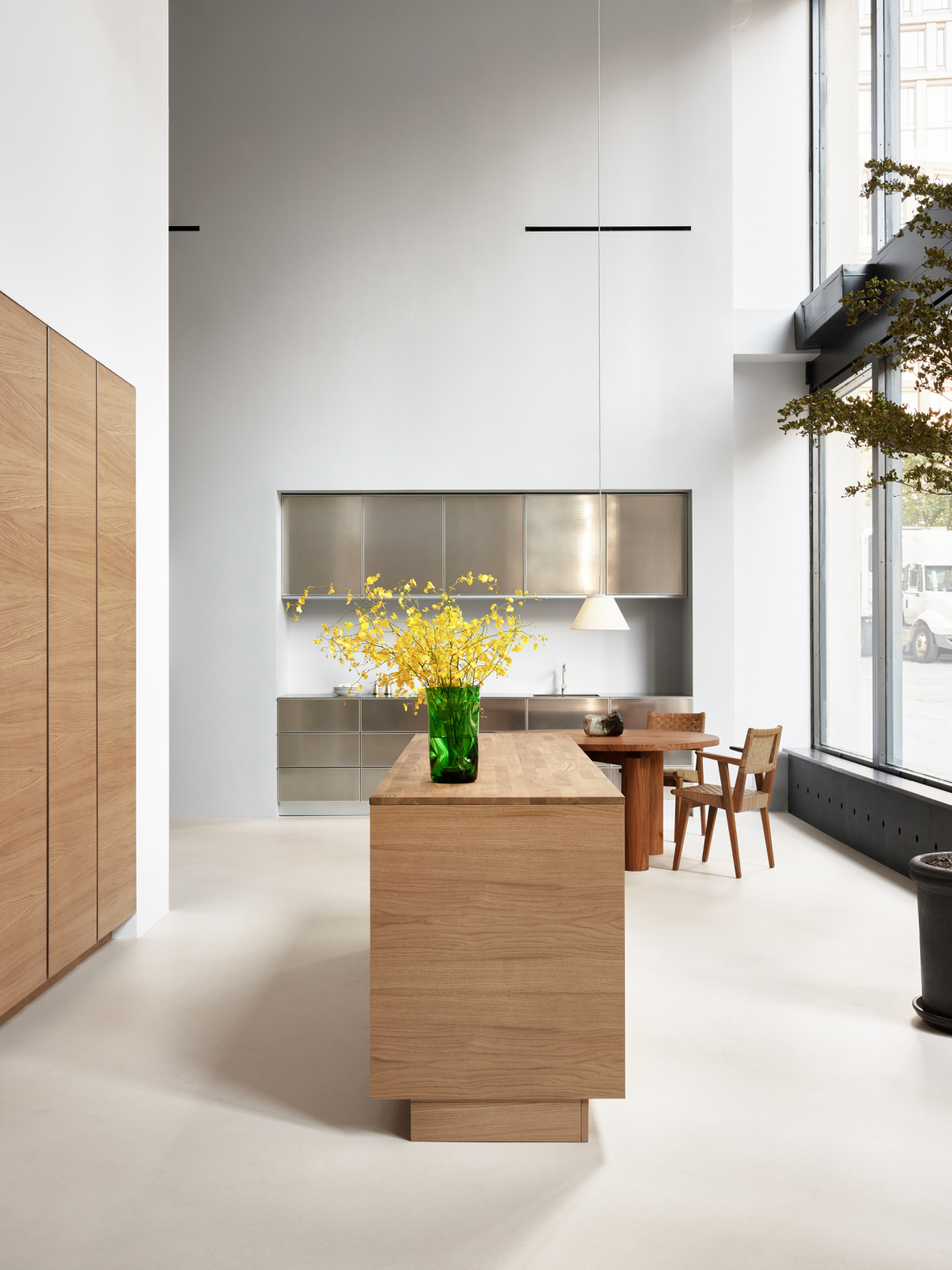 Reform Kitchens Dumbo New York Visit Our Showroom   Showrooms Spaces Dumbo3 1200w 