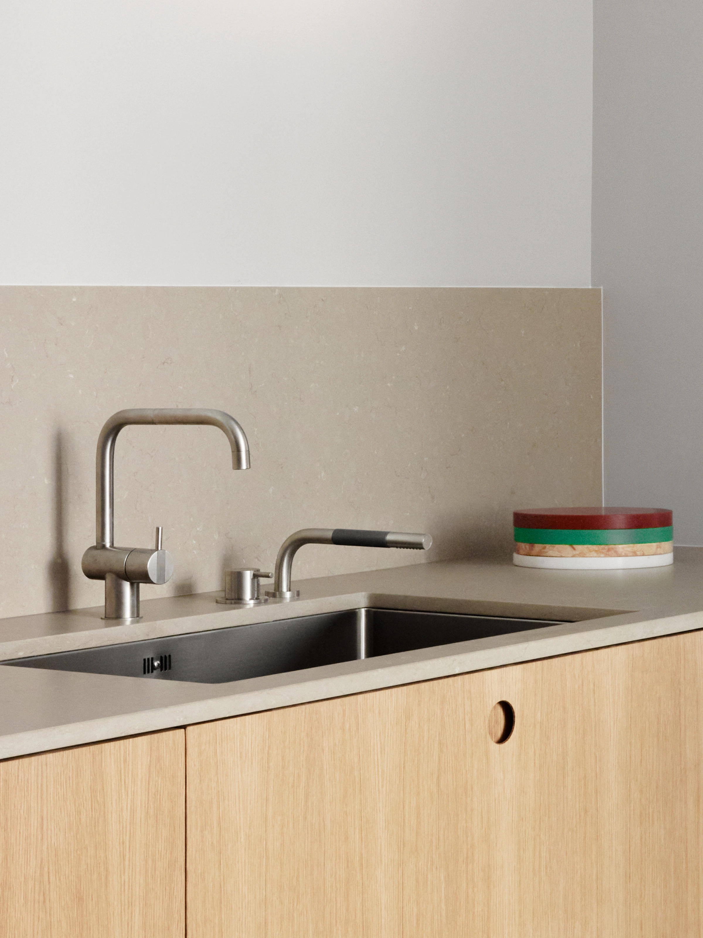 Kitchen with Silestone countertop