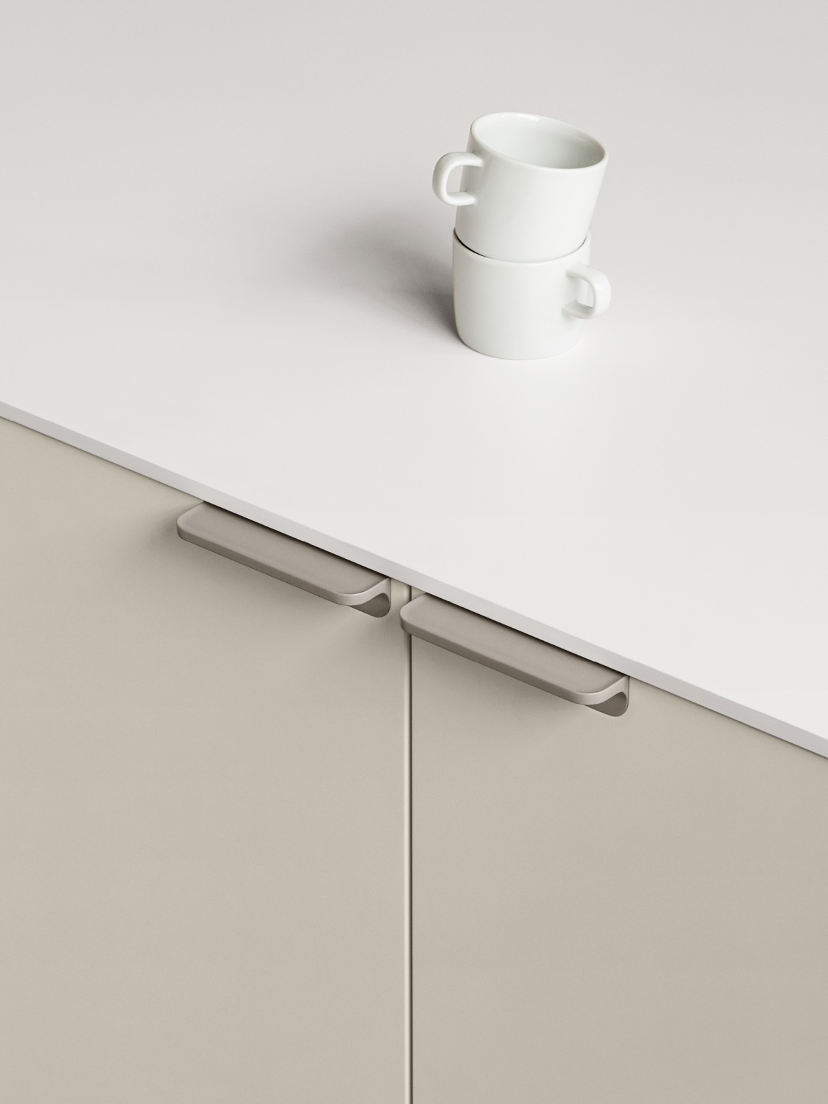 Handles for gray UNIT fronts
