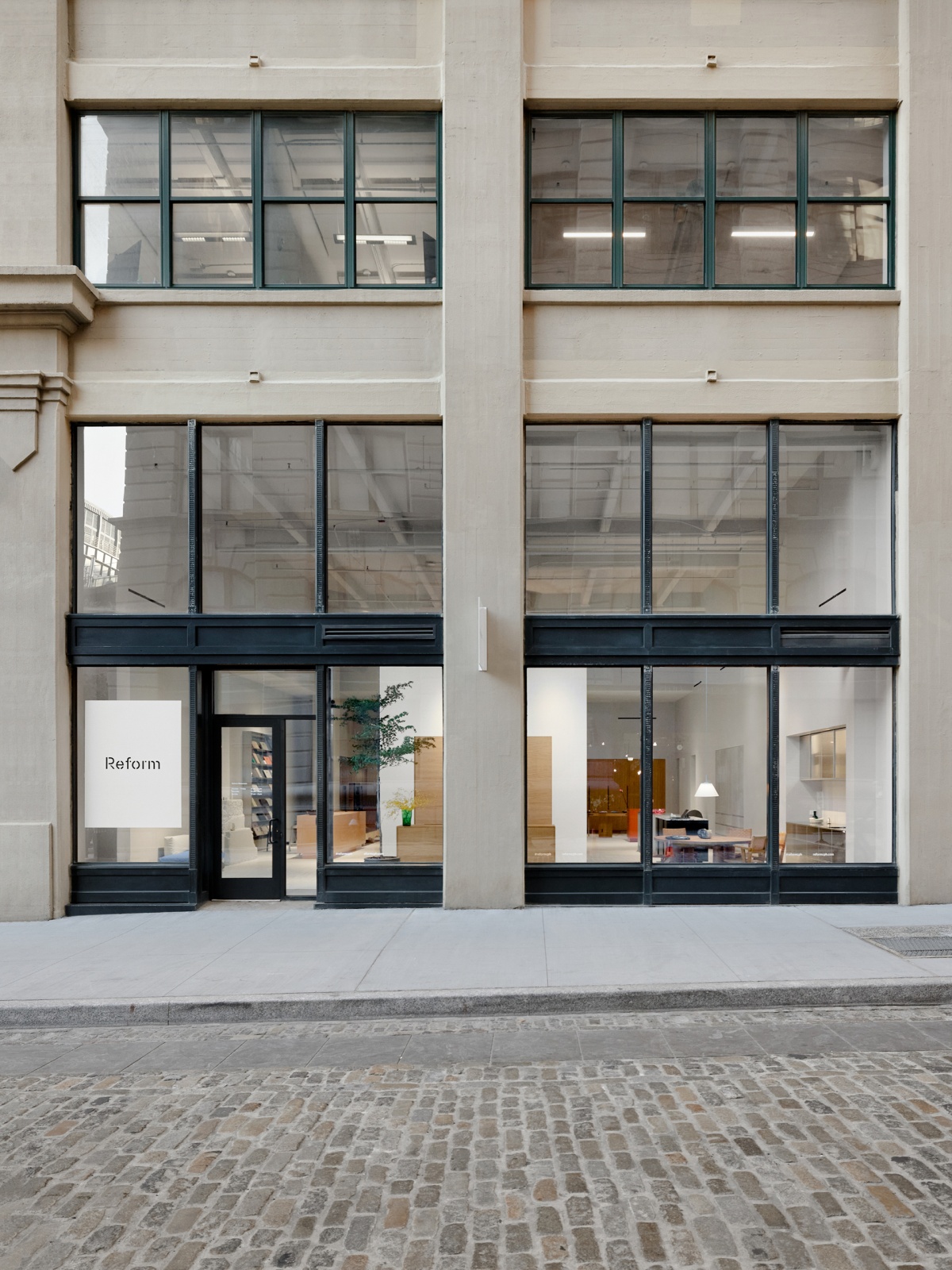 Reform DUMBO kitchen and wardrobe showroom